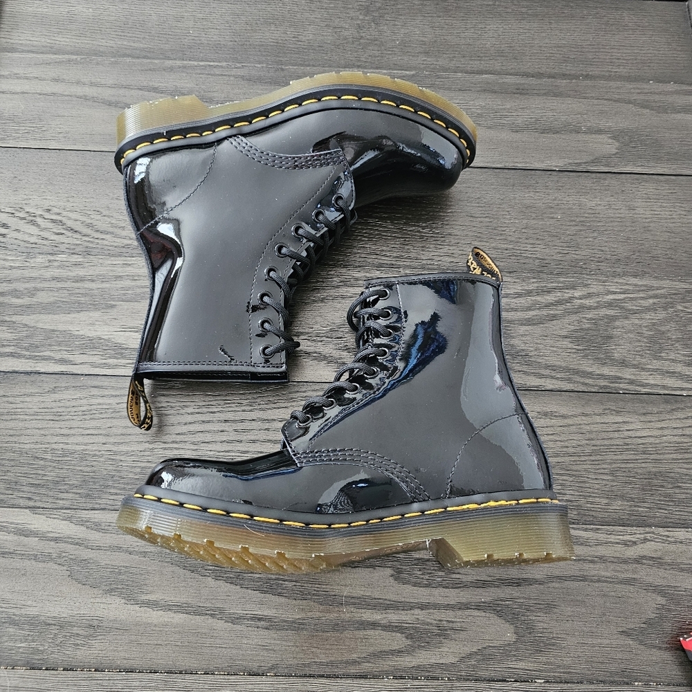 Dr. Martens 1460 Women's Patent Leather Lace Up Boots - Picture 2 of 9